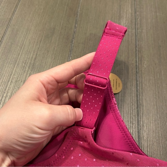 NWT! Wacoal 855403 - Picture 10 of 11